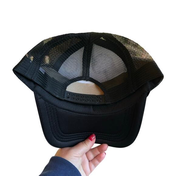 Montana Snap Back Trucker Grizzly Bear Hat Flat Bill Foam Cap Mesh Back Retro - Picture 3 of 5